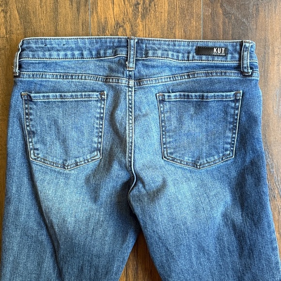 Kut from the Kloth Catherine Boyfriend Jean Size 8 (I24) - Picture 7 of 10